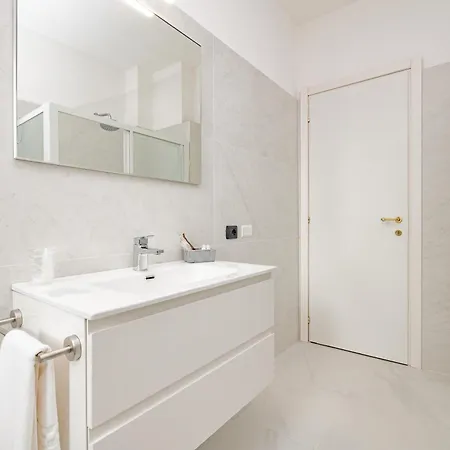 A5 Girasole - Rho Fiera Mpx - Three-room Double Amenities Apartment